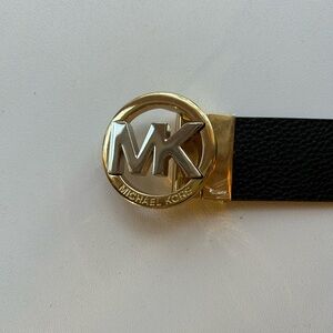 Michael Kors Reversible Belt
